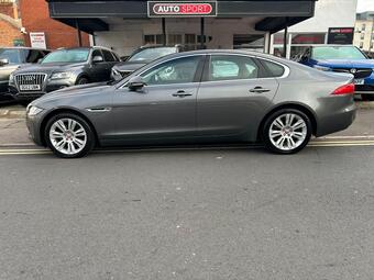Jaguar XF Saloon 2.0d Portfolio Auto Euro 6 (s/s) 4dr