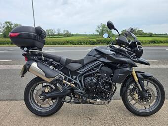 Triumph Tiger 800 Adventure 800