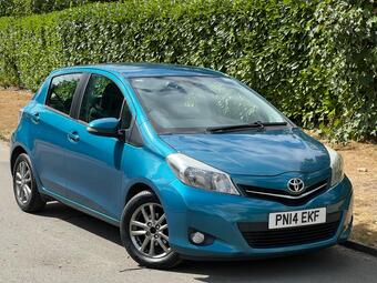 Toyota Yaris Hatchback 1.33 Dual VVT-i Icon Plus Euro 5 5dr
