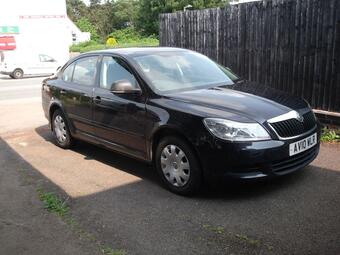 2010 OCTAVIA 1.9 TDI S DSG EURO 4 5DR 3 PHOTOS SKODA OCTAVIA 1.9... photo