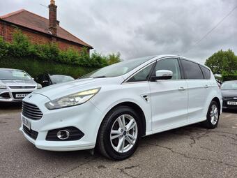 Ford S-Max MPV 2.0 TDCi Titanium Euro 6 (s/s) 5dr