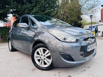 2010 IX20 1.4 ACTIVE HATCHBACK 5DR PETROL MANUAL EURO 5 S S 90 BHP... photo