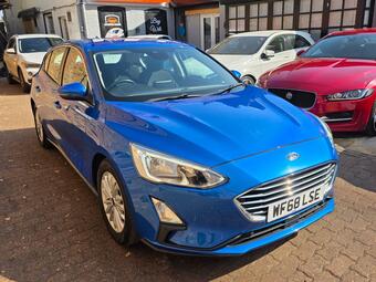 Ford Focus Hatchback 1.0T EcoBoost Titanium Euro 6 (s/s) 5dr