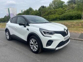 Renault Captur SUV 1.3 TCe Iconic Euro 6 (s/s) 5dr