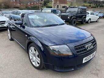 2005 TT 1.8T ROADSTER 2DR 11 PHOTOS AUDI TT 1.8T ROADSTER 2DR LOW MILES... photo