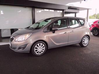 Vauxhall Meriva MPV 1.4T 16V Exclusiv Euro 5 5dr