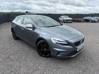 Volvo V40 Hatchback 2.0 T2 R-Design Nav Plus Euro 6 (s/s) 5dr