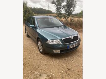 Skoda Octavia Hatchback 2.0 TDI Elegance DSG Euro 4 5dr