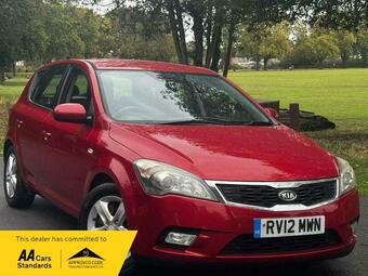 2012 CEED 1.6 2 HATCHBACK 5DR PETROL AUTO EURO 5 124 BHP 44 PHOTOS... photo