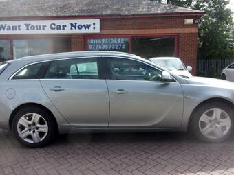 Vauxhall Insignia Estate 2.0 CDTi ecoFLEX Exclusiv Sports Tourer Euro 5 (s/s) 5dr