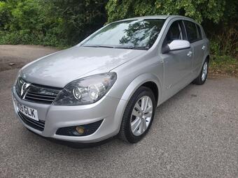 Vauxhall Astra Hatchback 1.6i 16v SXi 5dr