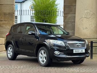 2011 TOYOTA RAV4 2.2 D CAT SR AUTO 4WD EURO 5 5DR 33 PHOTOS TOYOTA... photo