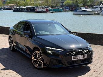 2023 A3 1.5 TFSI 35 BLACK EDITION SALOON 4DR PETROL S TRONIC EURO 6... photo