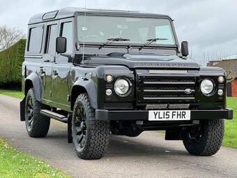 Land Rover Defender 110 SUV 2.2 TDCi XS Station Wagon 4WD MWB Euro 5 5dr