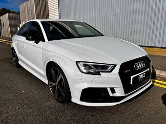 Audi RS3 Saloon 2.5 TFSI S Tronic quattro Euro 6 (s/s) 4dr