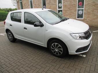 Dacia Sandero Hatchback 1.0 SCe Ambiance Euro 6 5dr