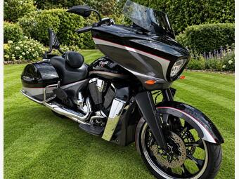 Victory Magnum Tourer 1731