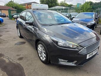 Ford Focus Hatchback 1.0T EcoBoost Titanium Euro 6 (s/s) 5dr