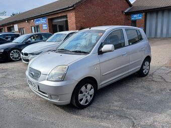 Kia Picanto Hatchback 1.1 LX 5dr
