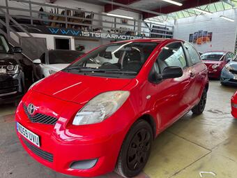 Toyota Yaris Hatchback 1.0 VVT-i T2 Euro 4 3dr