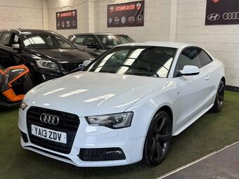 Audi A5 Coupe 2.0 TDI Black Edition Euro 5 (s/s) 2dr