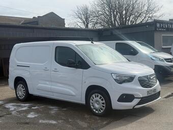 Vauxhall Combo Panel Van 1.5 Turbo D 2300 Pro L2 H1 Euro 6 (s/s) 6dr