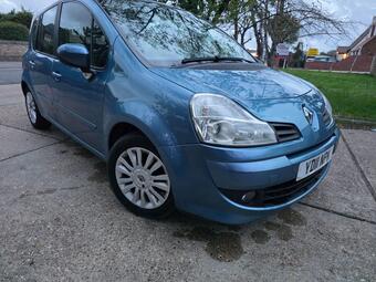 Renault Grand Modus 1.6 VVT Dynamique Auto Euro 5 5dr