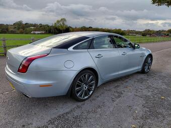 Jaguar XJ 3.0d V6 Portfolio Auto Euro 5 4dr