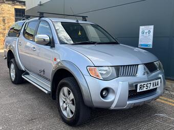 Mitsubishi L200 2.5 DI-D Warrior 4WD 4dr