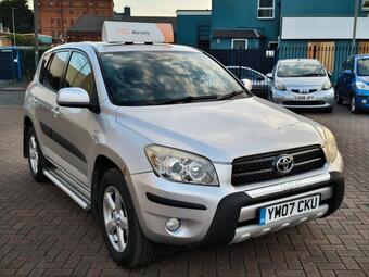 Toyota RAV4 2.2 D-4D XT-R 4WD 5dr