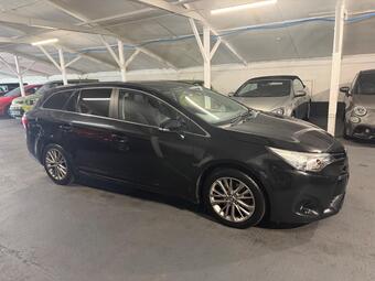 Toyota Avensis 2.0 D-4D Business Edition Touring Sports Euro 6 (s/s) 5dr