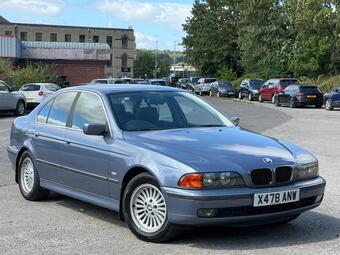 BMW 5 Series 2.0 520i SE 4dr