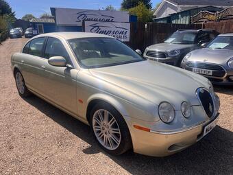 Jaguar S-Type 2.7D V6 SE 4dr