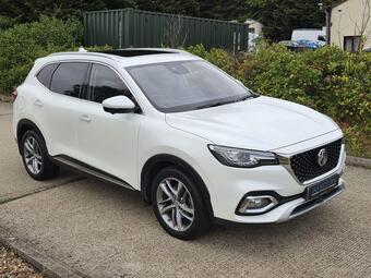 MG MG HS 1.5 T-GDI 16.6kWh Exclusive Auto Euro 6 (s/s) 5dr