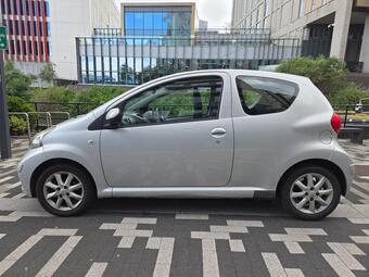 Toyota AYGO 1.0 VVT-i Platinum Euro 4 3dr