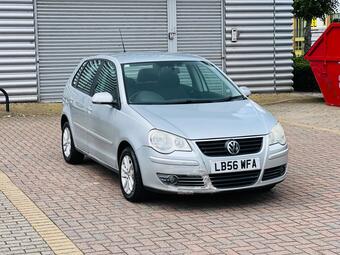 Volkswagen Polo 1.4 S 5dr