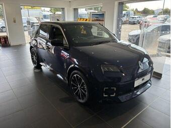 Renault 5 E-Tech electric urban range 40kWh iconic five Auto 5dr