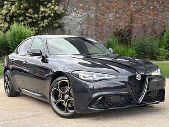 Alfa Romeo Giulia 2.0T Intensa Auto Euro 6 (s/s) 4dr