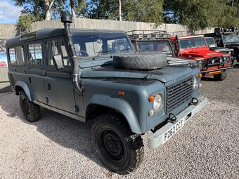 Land Rover Defender 110 2.5 TDi County Station Wagon MWB