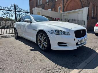Jaguar XJ 3.0d V6 Portfolio Auto Euro 5 (s/s) 4dr