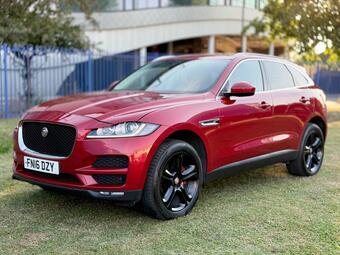 Jaguar F-PACE 2.0 D180 Portfolio Auto AWD Euro 6 (s/s) 5dr