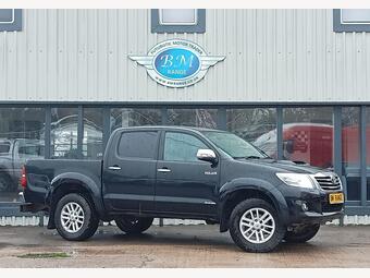 Toyota Hilux 3.0 D-4D Invincible Auto 4WD 4dr