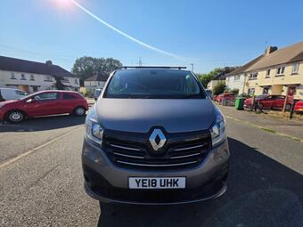 Renault Trafic 1.6 dCi 29 Sport Nav Crew Van LWB Euro 6 6dr
