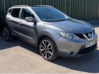 Nissan Qashqai 1.5 dCi Tekna 2WD Euro 5 (s/s) 5dr