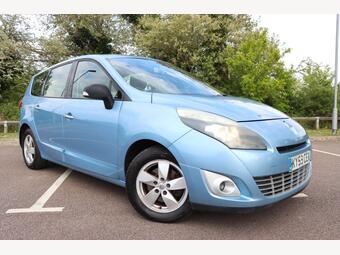 Renault GRAND SCENIC 1.9 dCi Dynamique Euro 4 5dr