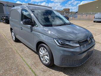 Volkswagen Caddy 1.5 TSI eHybrid C20 19.7kWh Commerce Pro DSG SWB Euro 6 (s/s) 5dr