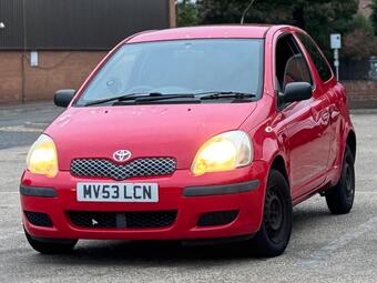 Toyota Yaris 1.0 VVT-i T2 3dr