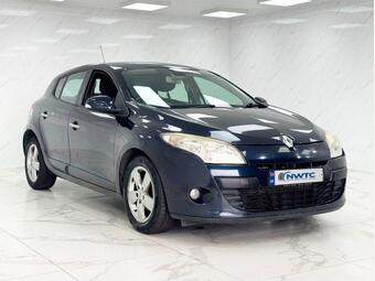 Renault MEGANE 1.6 16V Dynamique Euro 5 5dr