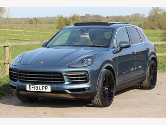 Porsche Cayenne 3.0T V6 TiptronicS 4WD Euro 6 (s/s) 5dr