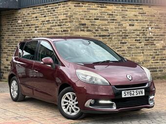 Renault Scenic 1.5 dCi Dynamique TomTom Euro 5 (s/s) 5dr